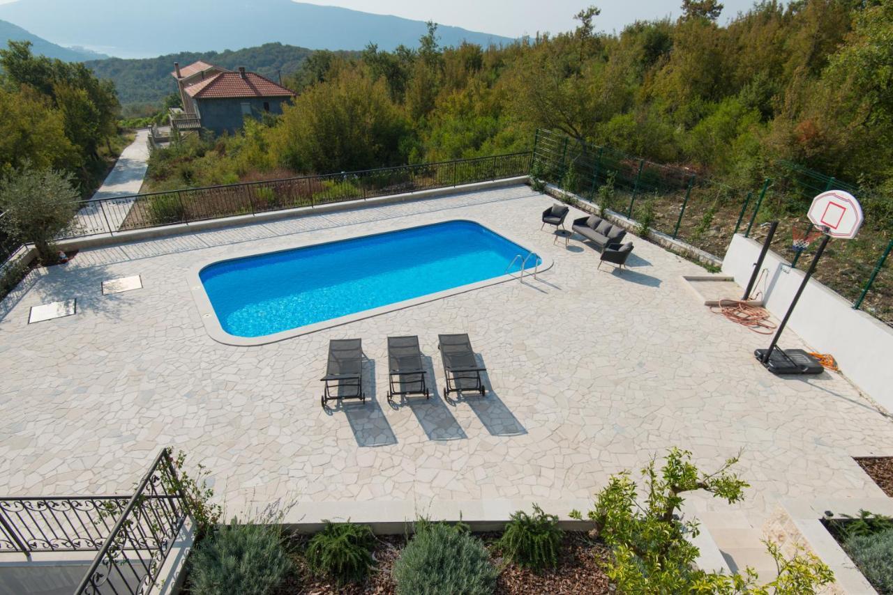 Villa Belle Air Herceg Novi Buitenkant foto